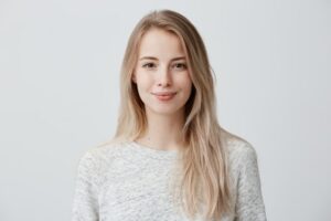 保育士におすすめの副業はキャバクラ派遣!3つの理由とは